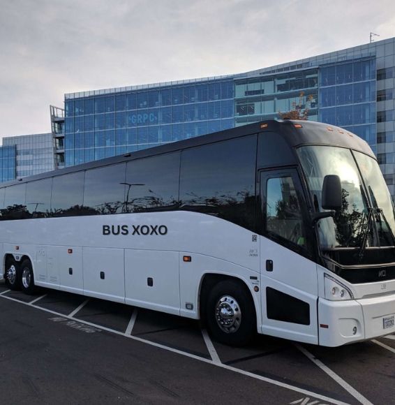 Nevada Charter Buses Are the Best for Group Trips