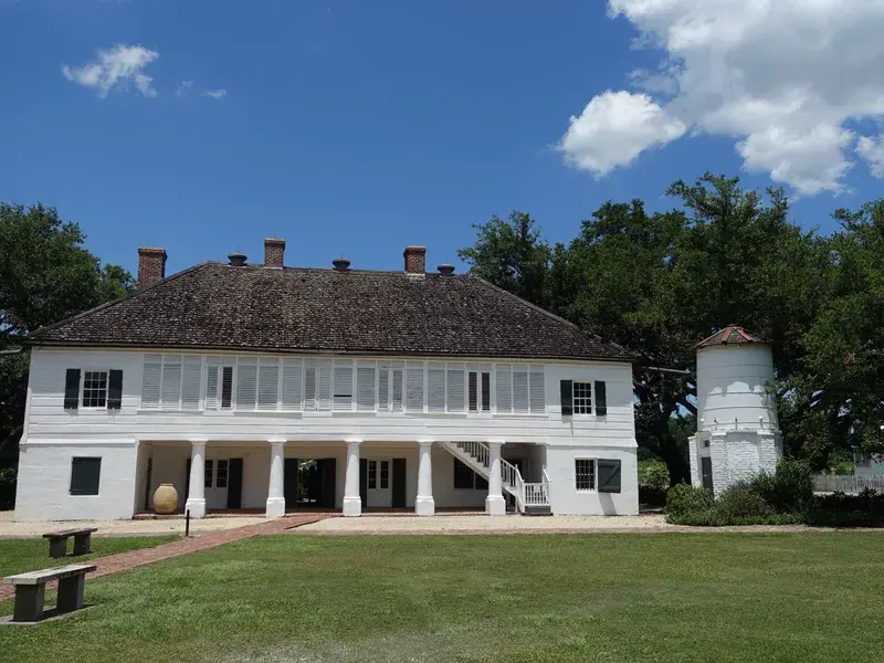 The Whitney Plantation (Wallace)