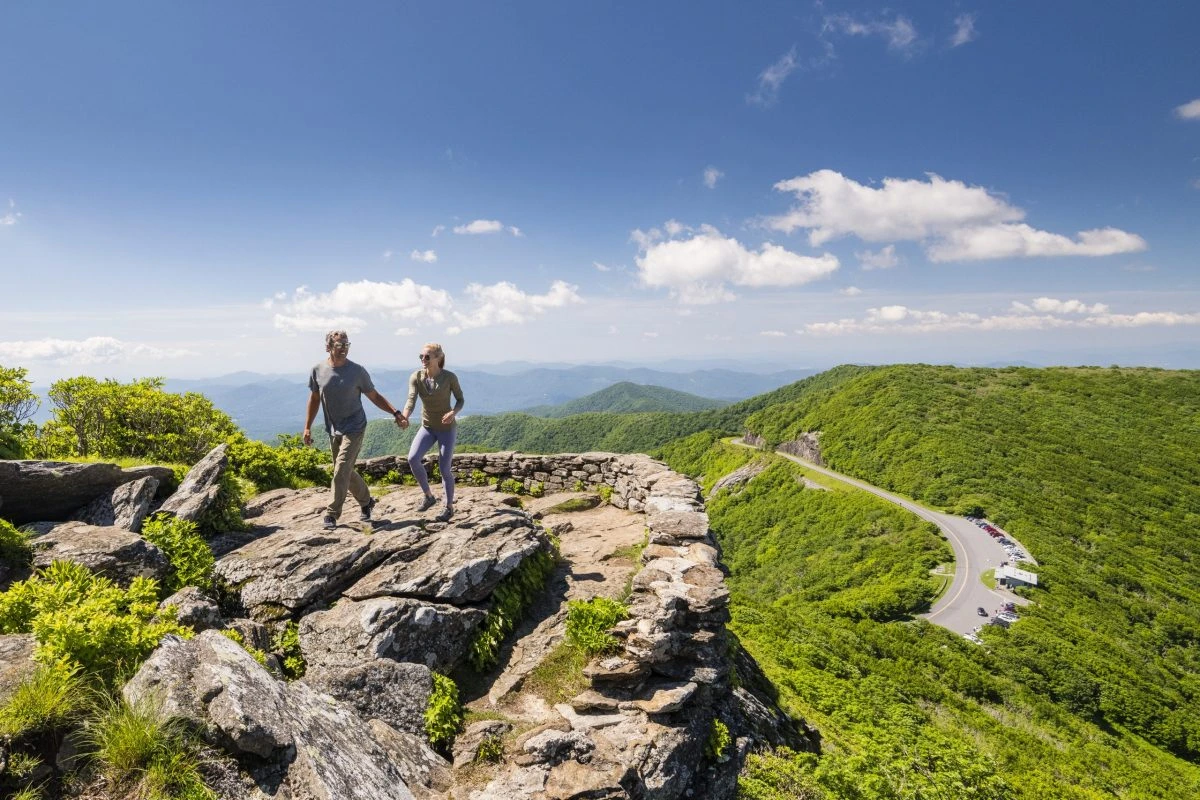 Best place to visit in Asheville is blueridge mountain