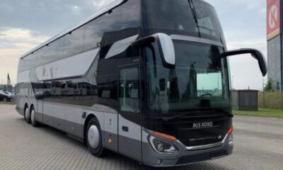Luxury-Coach