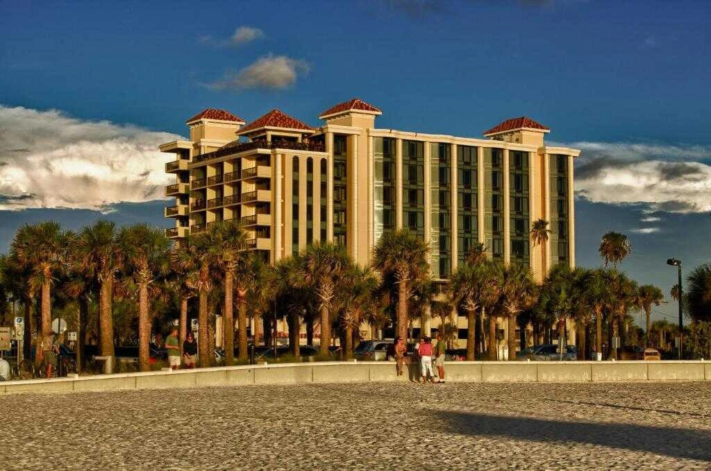 Pier House 60, Clearwater Beach Marina Hotel
