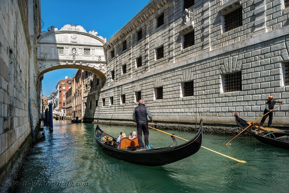 Bridge of Sighs, Venice Beach