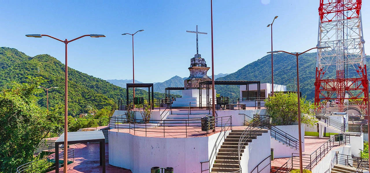 Mirador De La Cruz Hike