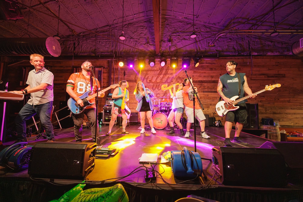 Nightlife and Live Entertainment, ICON Park