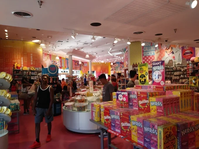 Broadway at the Beach para ir de compras