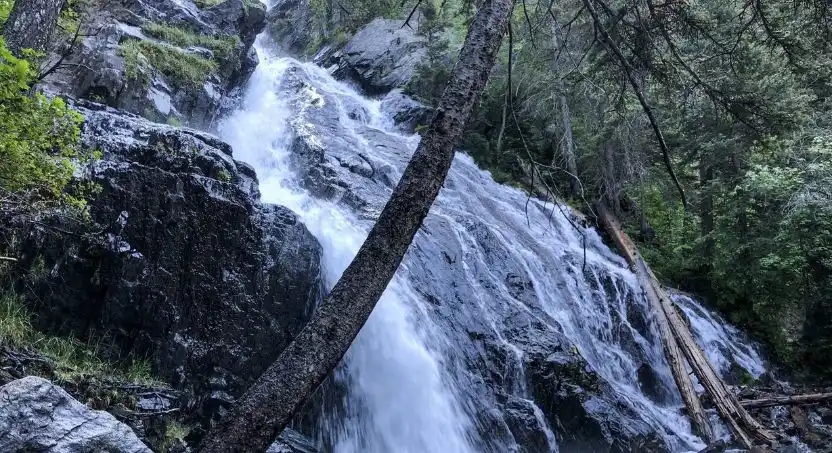 Holland Falls Image