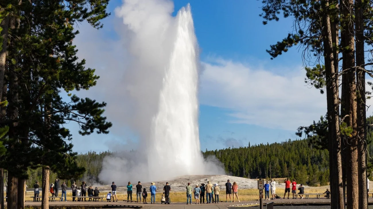 Yellowstone National Park Old Faithful Geyser