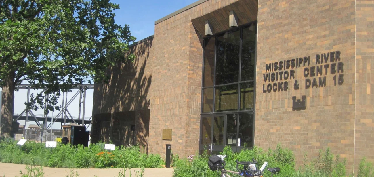 River Discover Center