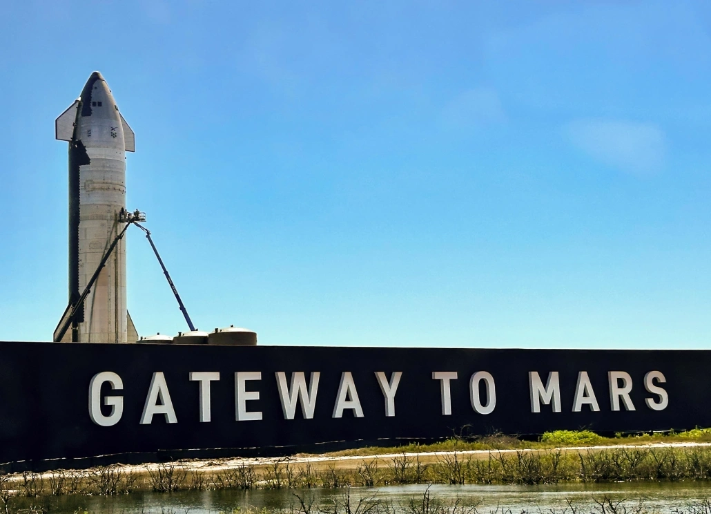 SpaceX en Isla Blanca Park o Gateway to Mars en South Padre Island.