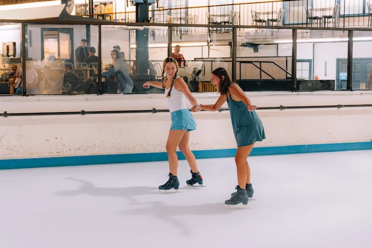 ice skating at over mountains tennessee