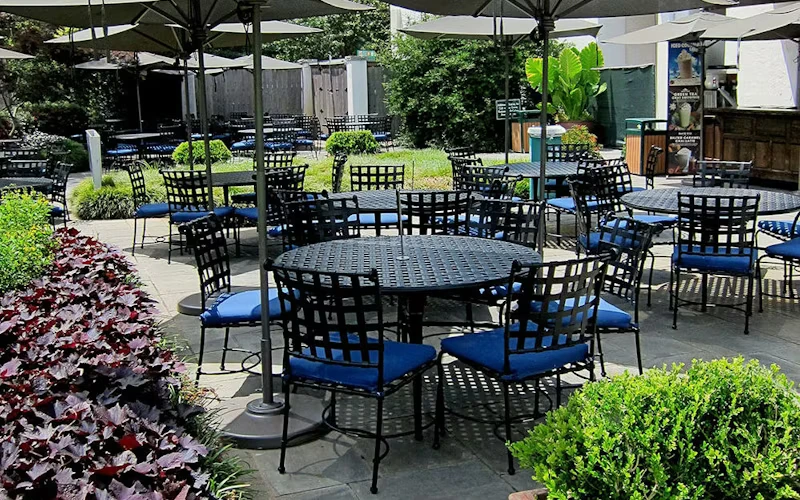 Cafetería en el Green del Jardín Botánico y Arboretum de Dallas