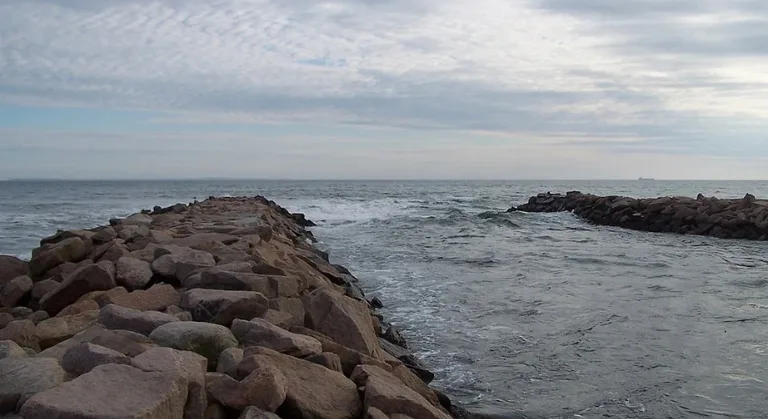 East Matunuck State Beach image