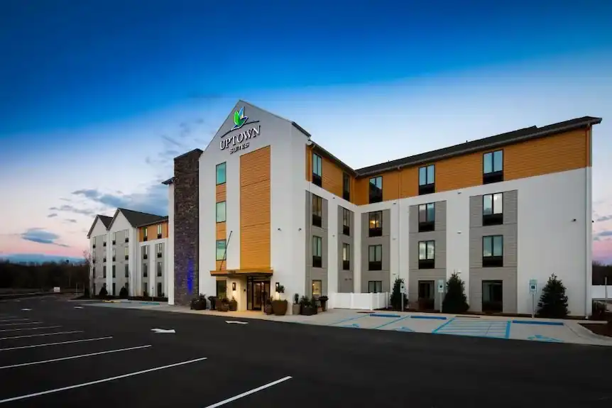 Uptown Suites Extended Stay