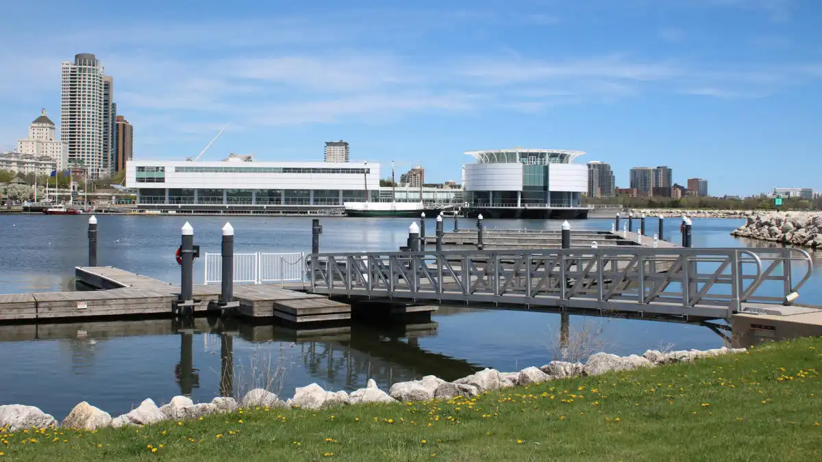 Discovery World -Milwaukee Art Museum

