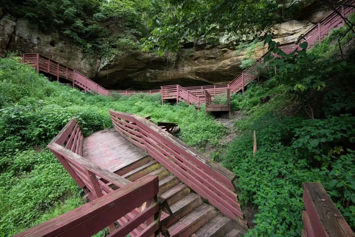 indian cave state park -Places to Visit in Nebraska
