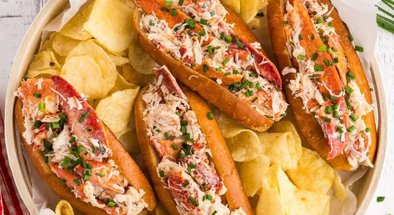 lobster roll at newport image