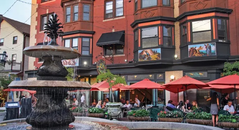 Food & Dining in RI image