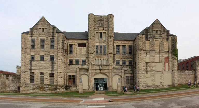 Missouri State Penitentiary image