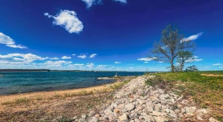 Smithville Lake
